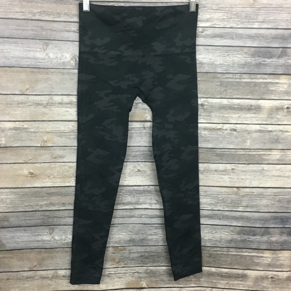 SPANX Pants - Spanx Camo Leggings